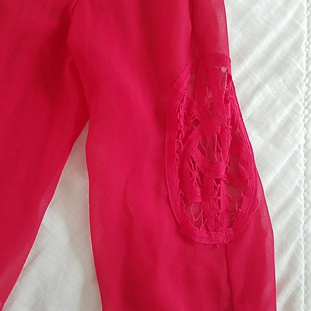 Red Bell Sleeved Lace Chiffon Blouse - Picture 7 of 8